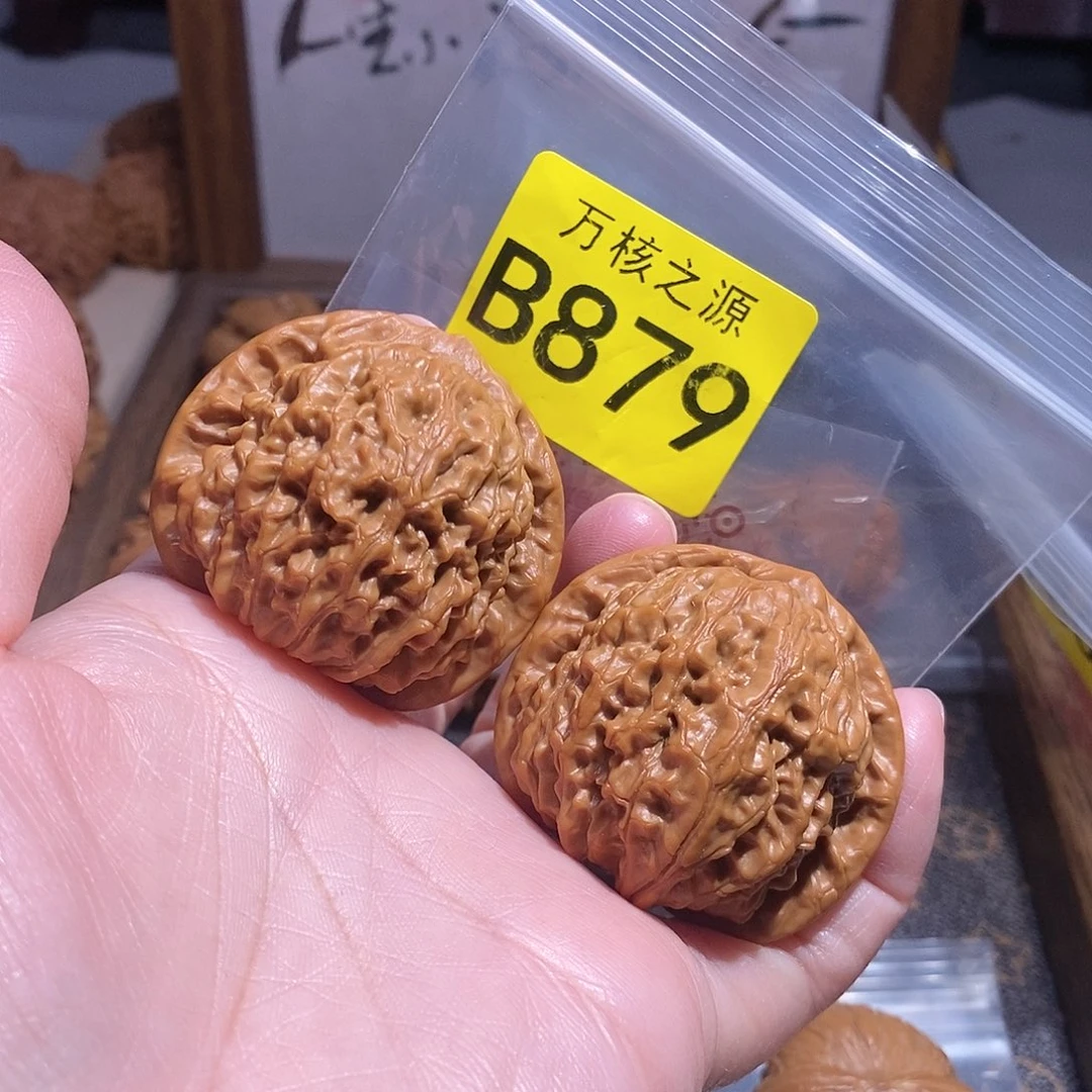 桃核吊坠44金麒麟……