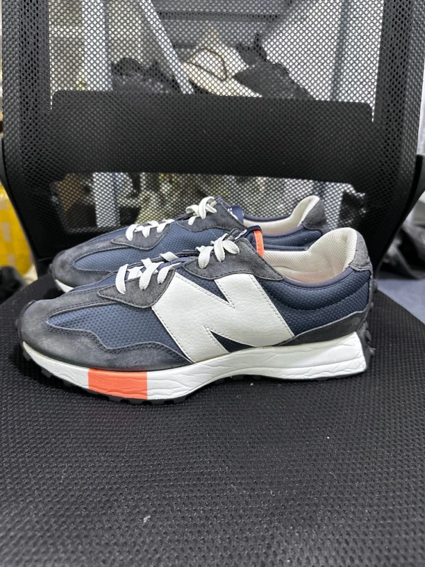 44码/new balance327/9新/无原盒