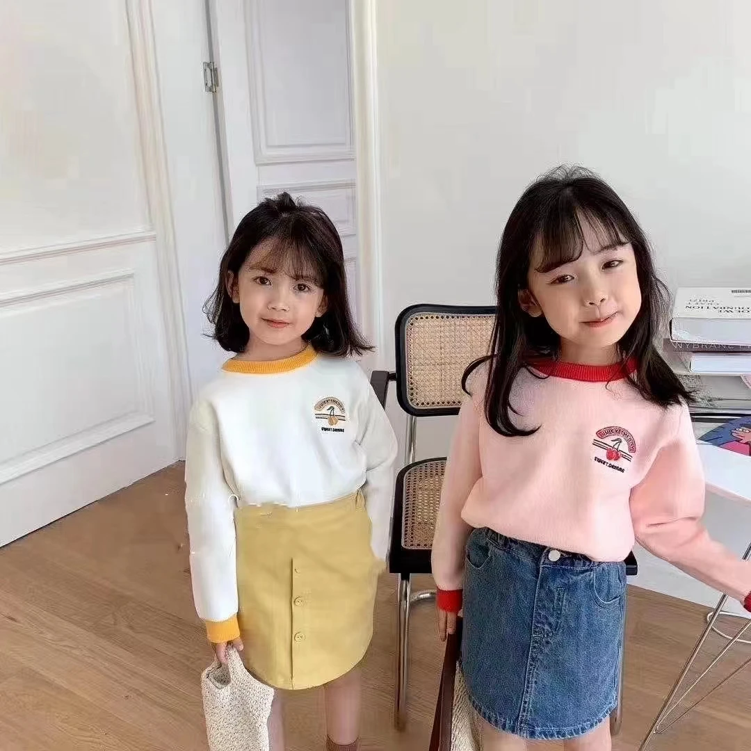 女宝宝秋款休闲卫衣2023韩版圆领洋气百搭上衣儿童女童