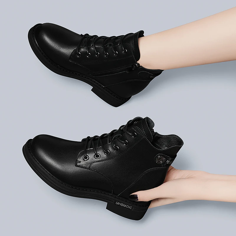 马丁靴女英伦风短靴子2025年秋冬季新款平底软皮加绒内增高真皮鞋