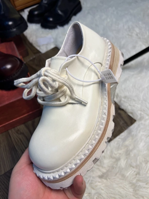 231106-真皮大底马皮巨齿鲨白色单鞋厚底圆头系带德比鞋
