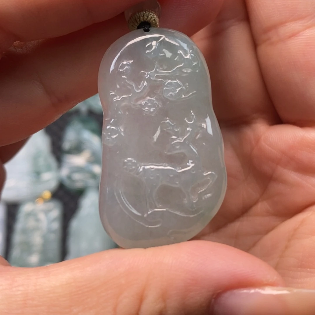 翡翠颈饰未镶嵌天然缅甸翡翠A货小鹿回头