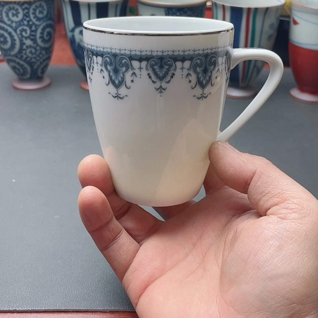 【闪购商品】密胺瓷片云*