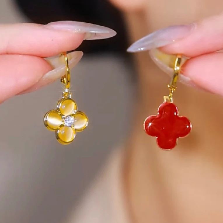 合金合成锆石耳饰 经典四叶花双面两戴款耳扣女轻奢时尚百搭