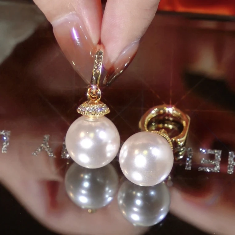 合金合成锆石耳饰 秋冬珠珠精致流苏耳环百搭经耳坠