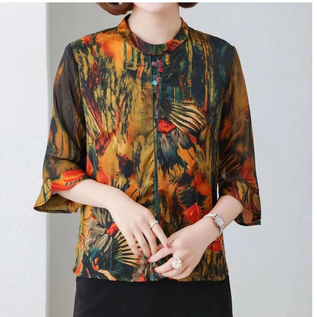 2010-4新款时尚洋气精致小衫