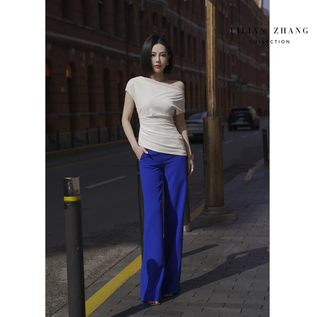 定制—都市力量—摩登新潮、衣橱必备修身金扣蓝色喇叭裤 2404004