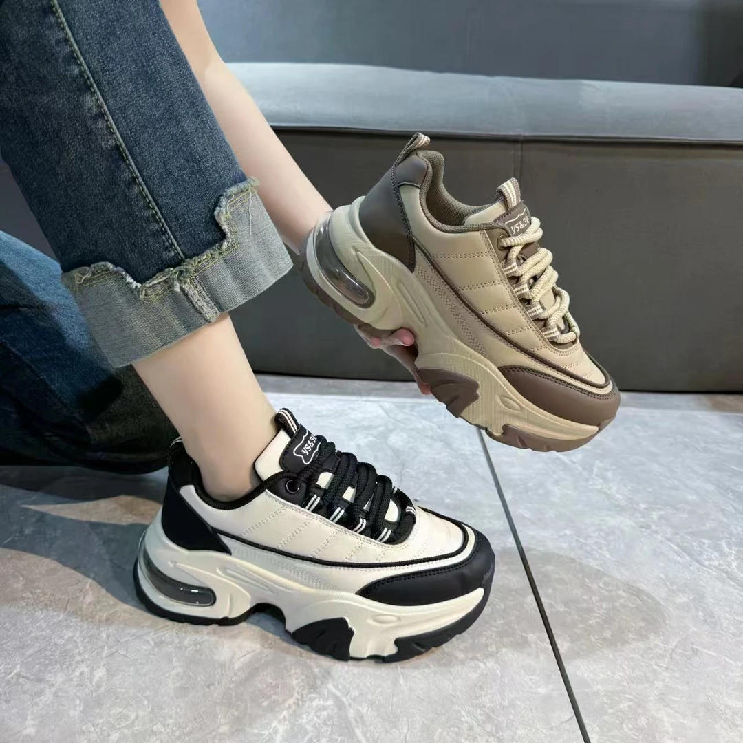 奥莱撤柜炸街老爹鞋女2025春季新款厚底皮面阿甘鞋跑步轻便运动鞋