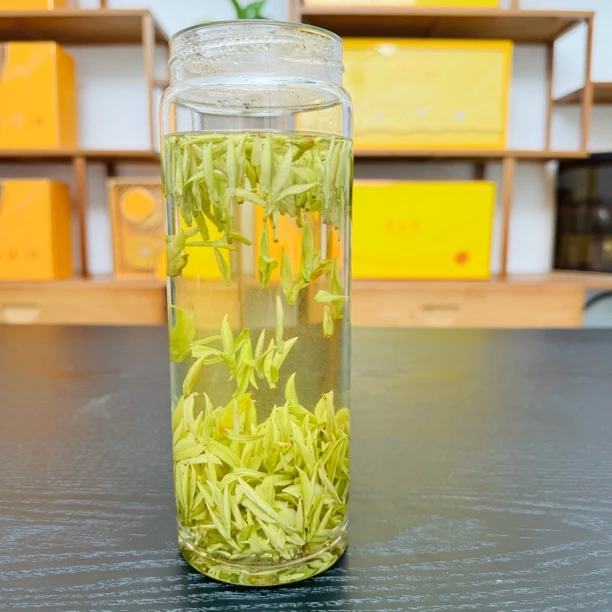 【熊猫奶香】2024年新茶 头采肥芽 奶香馥郁 高白化 N1