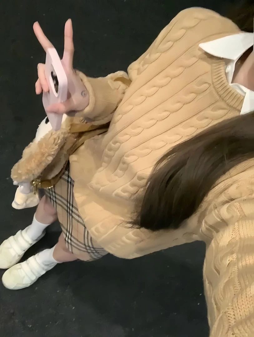 2024秋冬新款学院风麻花针织毛衣叠穿polo领衬衫格纹半身裙三件套