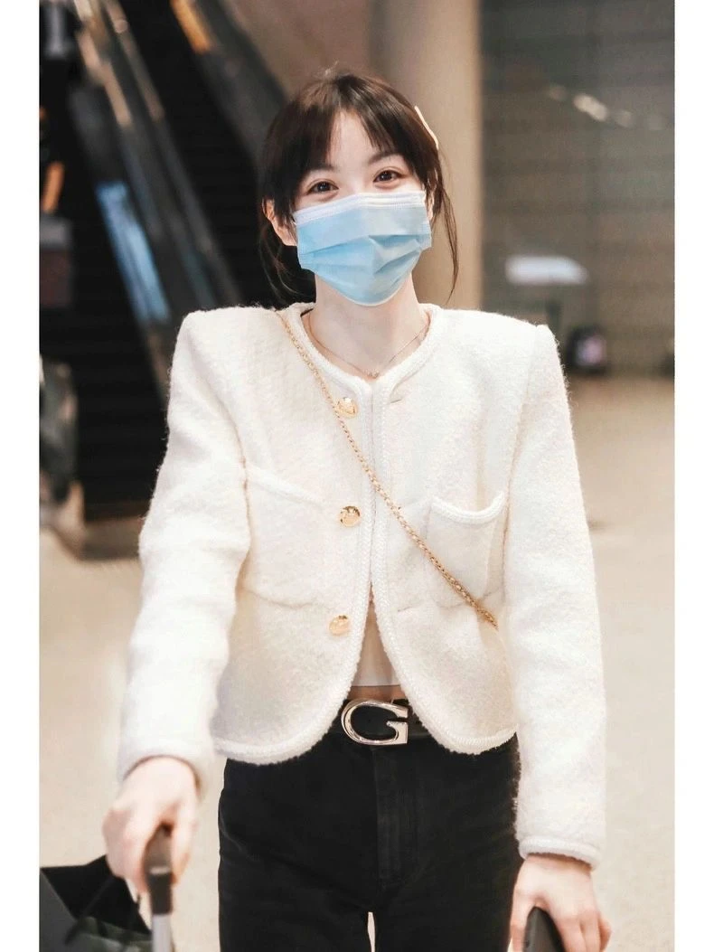 【告白】2024秋季新款白色气质百搭时尚轻奢小香风外套短款小外套