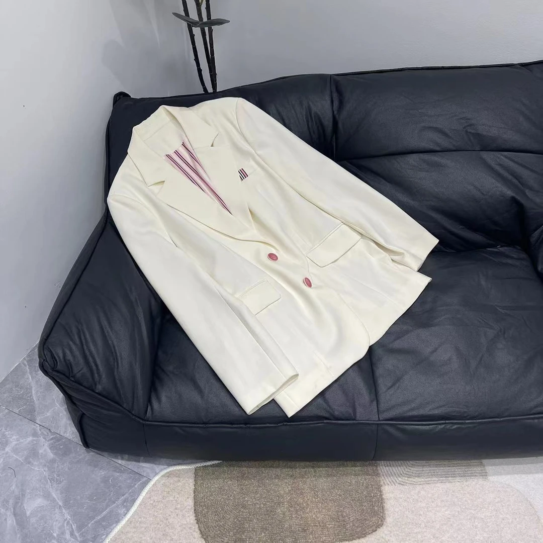 【晨浠定制】新款时尚气质高级粉扣西服外套267638