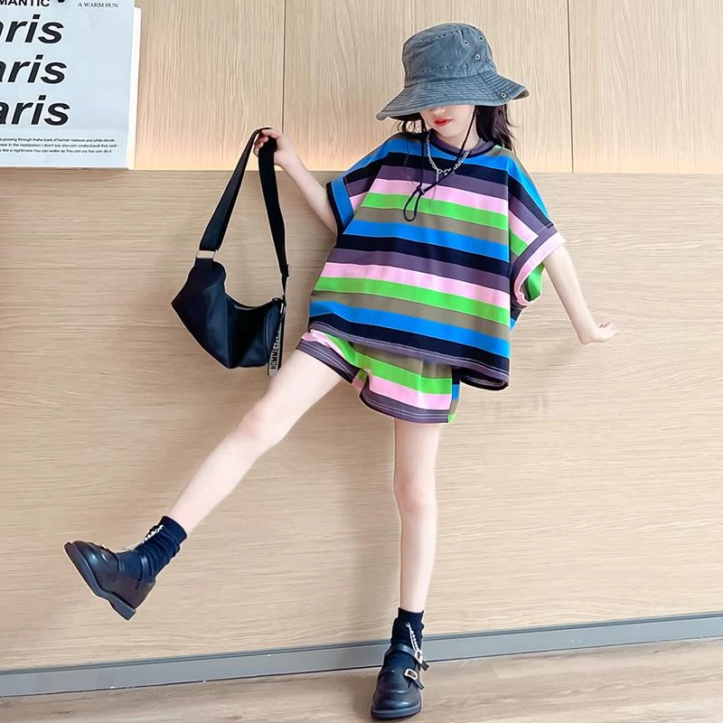 女童夏季套装2025新款洋气儿童运动休闲夏装条纹两件套小女孩衣服