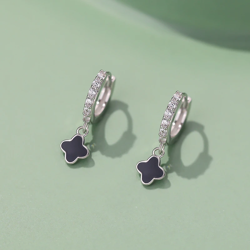 925银银制品 S925纯银满钻四叶草耳扣女黑色耳环百搭气质耳坠饰品