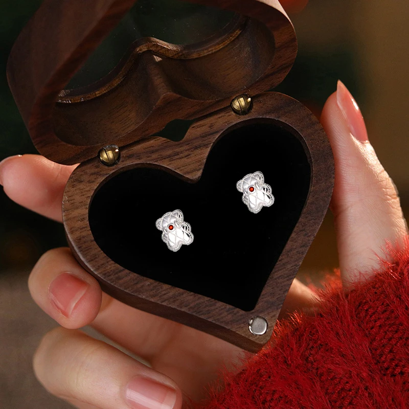 足银耳饰 S999足银小熊耳钉小众设计耳环趣味纯银养耳洞气质可爱