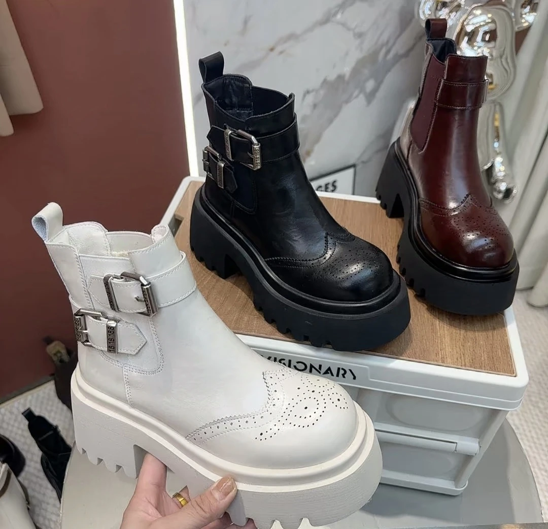 958-3欧货厚底短靴秋季新款真皮英伦风皮带扣粗跟时尚切尔西短靴