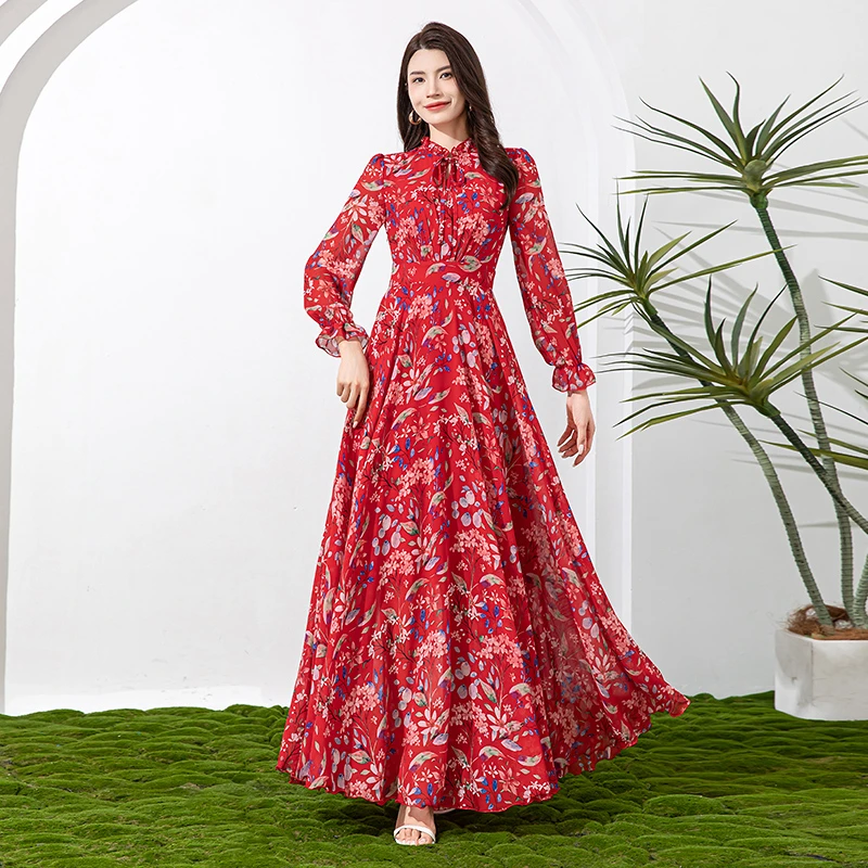 红色碎花长袖连衣裙女2025年春季新款时尚收腰及脚踝拍照大摆长裙