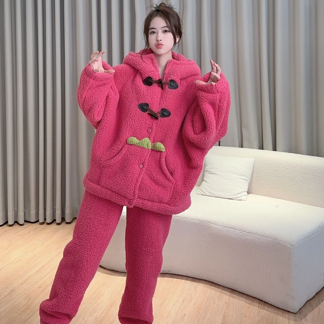 HAREECISU 【 草莓熊】 软绵绵 加绒加厚蝙蝠袖家居服套装