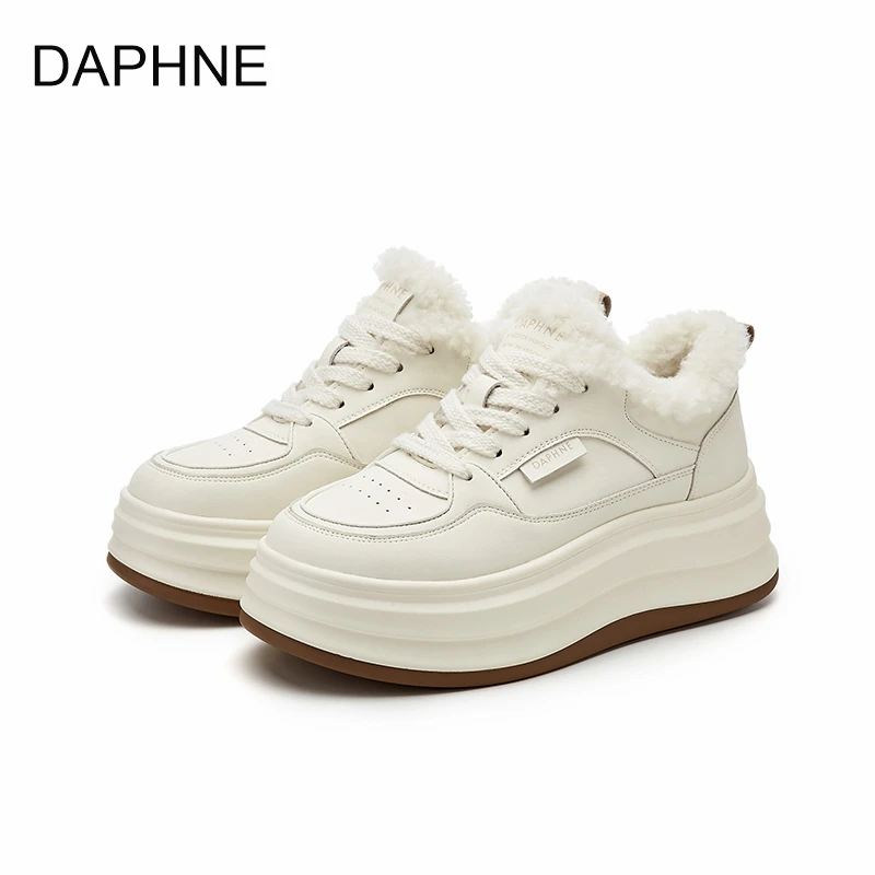 达芙妮加绒板鞋2024冬季新款轻便百搭厚底运动休闲鞋防滑软底女鞋