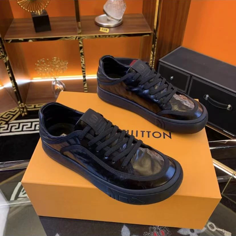 新款高品质全皮面休闲百搭男鞋