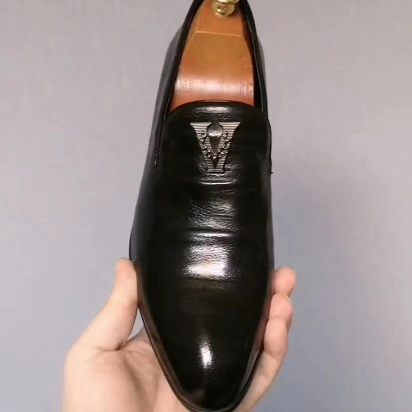 新款高品质全皮面休闲百搭男鞋