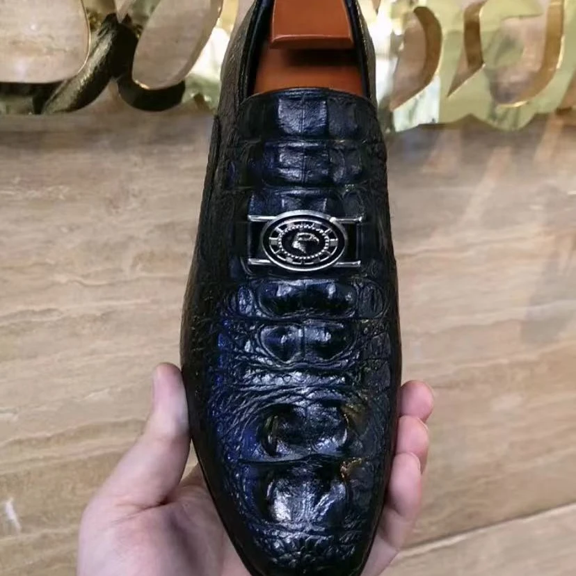 新款高品质全皮面休闲男鞋