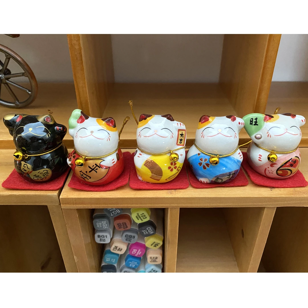 招财猫摆件陶瓷 小号迷你招财猫汽车摆件套装 桌面陶瓷可爱猫咪