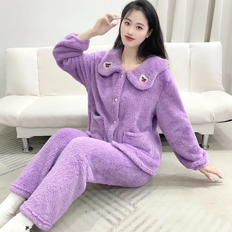 法兰绒女士家居服睡衣女甜美可爱防风袖加绒保暖大码2件套冬Y139