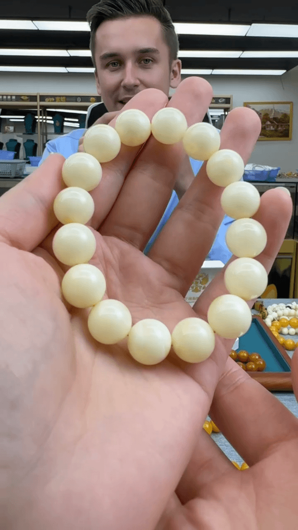 【闪购商品】琥珀手串未镶嵌642秒拍号