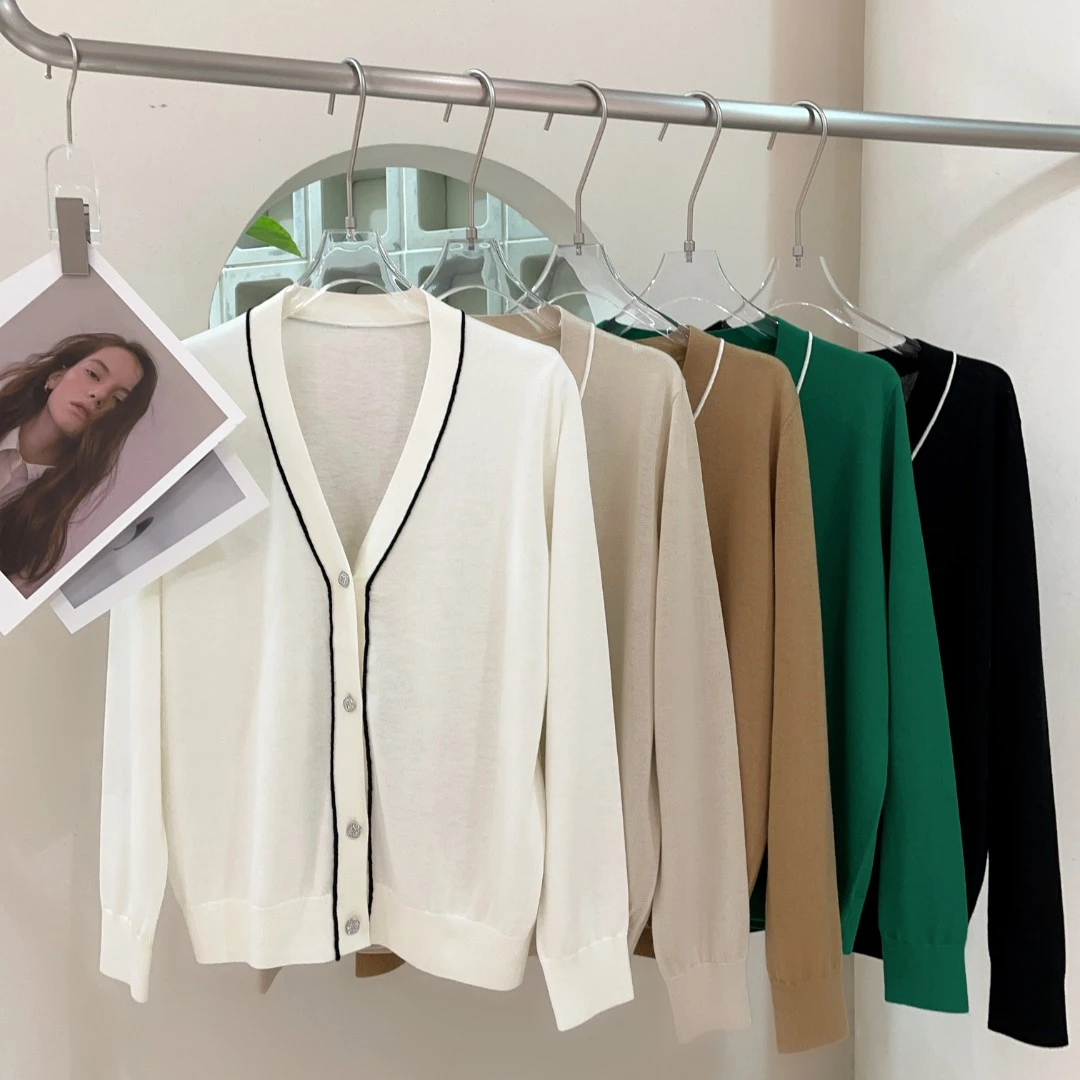 秋季新款v领针织羊毛开衫防晒衫撞色开衫薄款毛衣时尚百搭气质