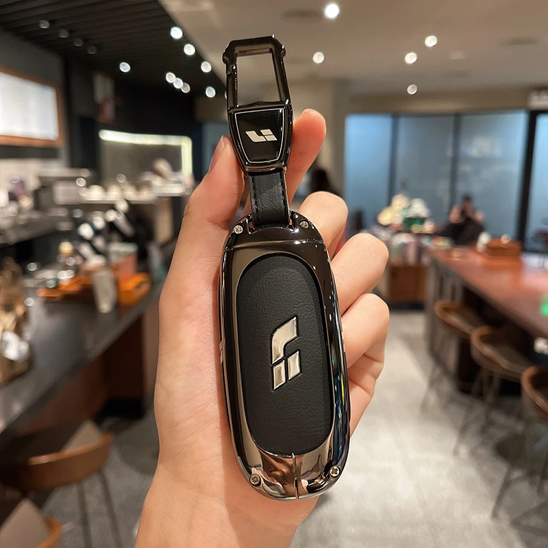 24款理想L6钥匙套专用理想新L9/L7/MEGA/L8高档车钥匙包壳扣男女