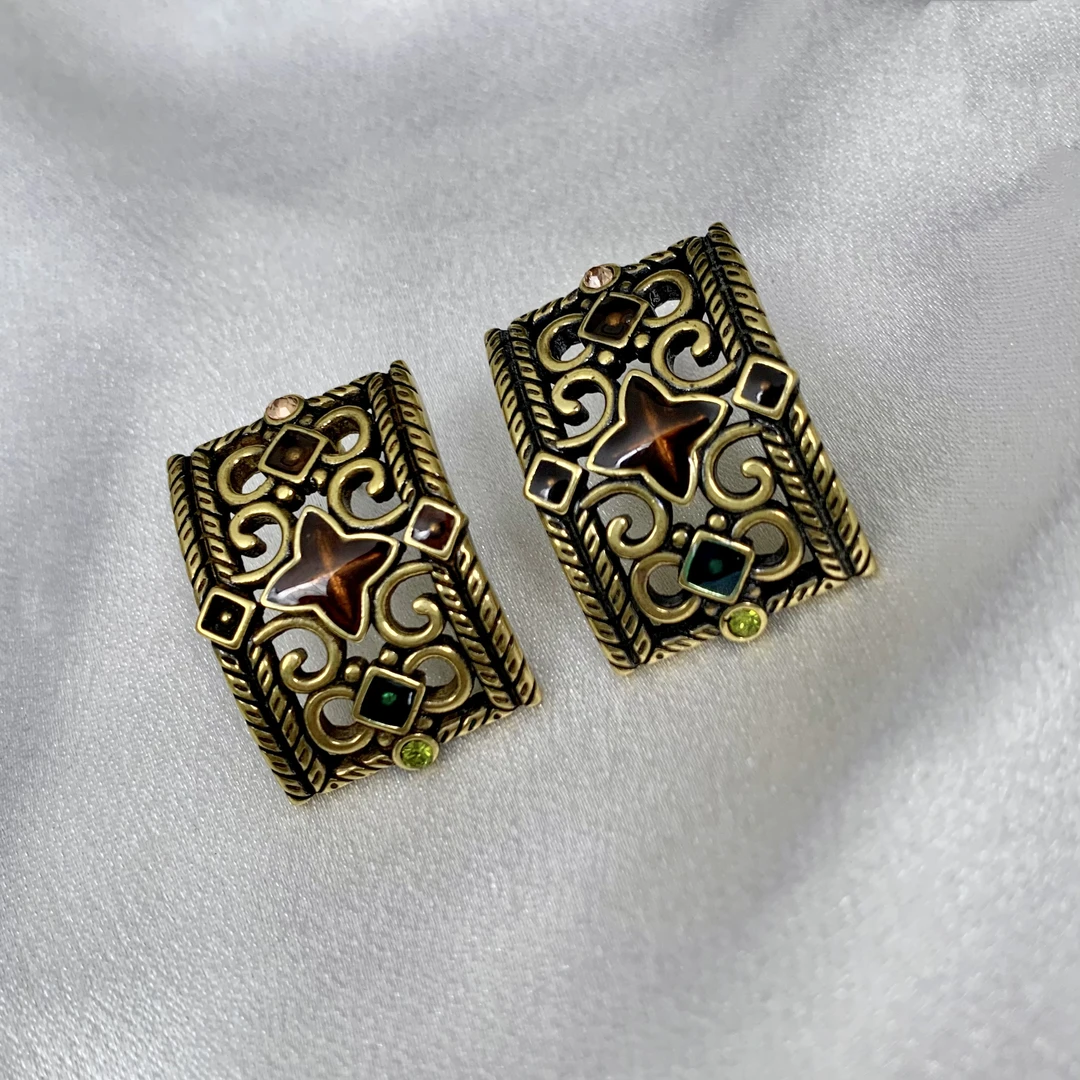 铜合金耳饰 时尚复古重工中古做旧镂空气质素款法式耳环