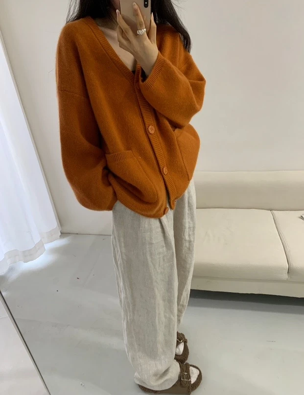 /大大外套-桔/ 秋冬毛衣开衫女2023新款慵懒风V领温柔外套Z811