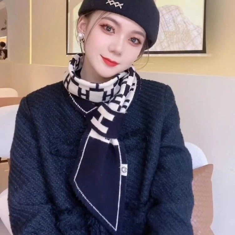 小围巾女冬季2023爆款气质百搭韩版装饰围脖领巾双面针织懒人护颈