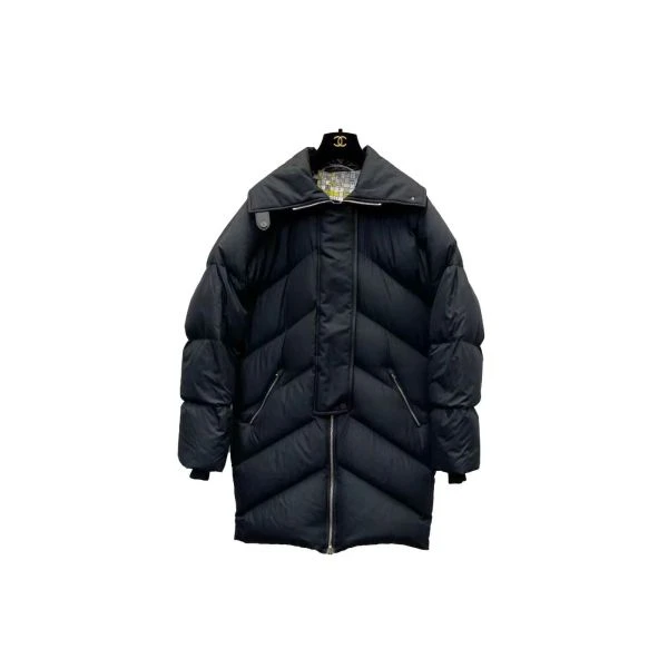妃鱼/爱马仕/聚酯纤维/羽绒服/95新/市场价38600/卢1026