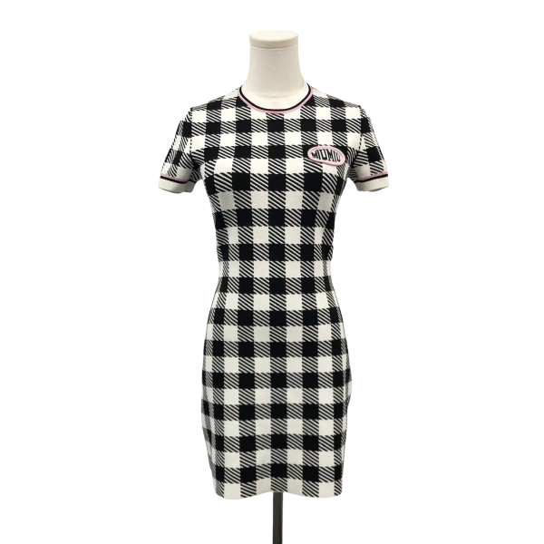 妃鱼/谬谬/粘胶纤维/连衣裙/95新/市场价8000/白1021