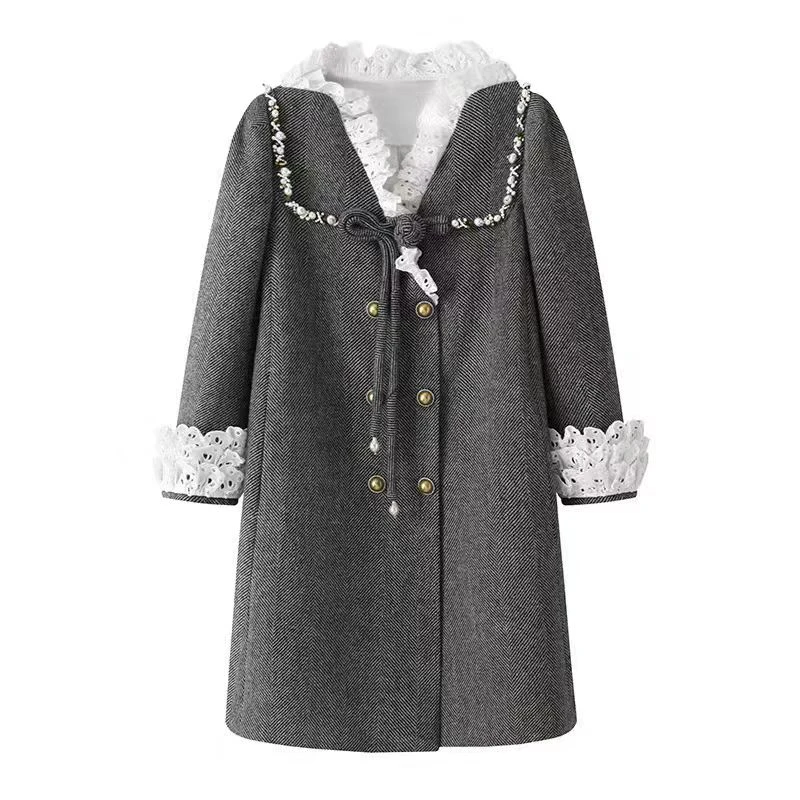 43灰色大衣女秋冬高级感宫廷风蕾丝拼接盘扣长款外套