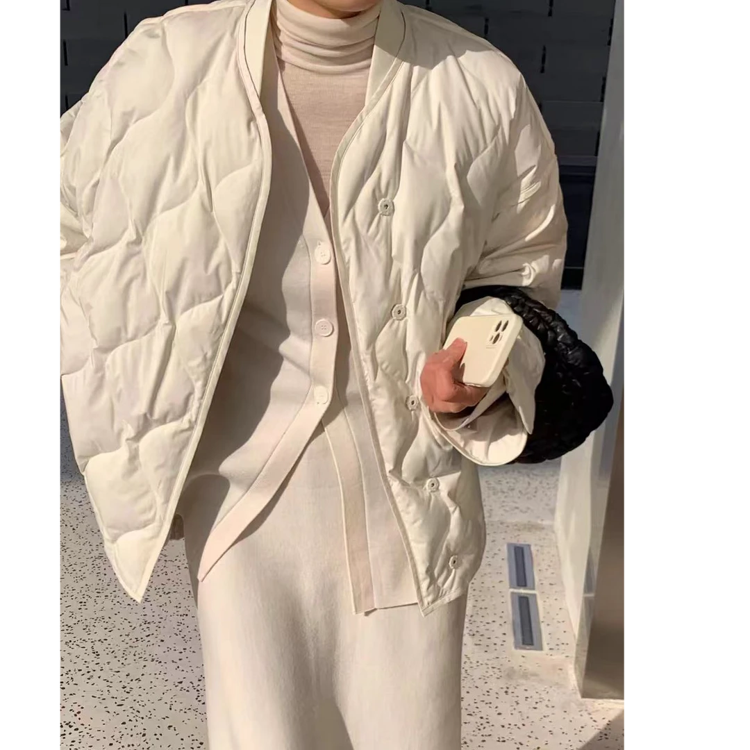 52秋冬新品宽松显瘦版型菱格纹理绗缝羽绒服夹克女百搭时尚外套
