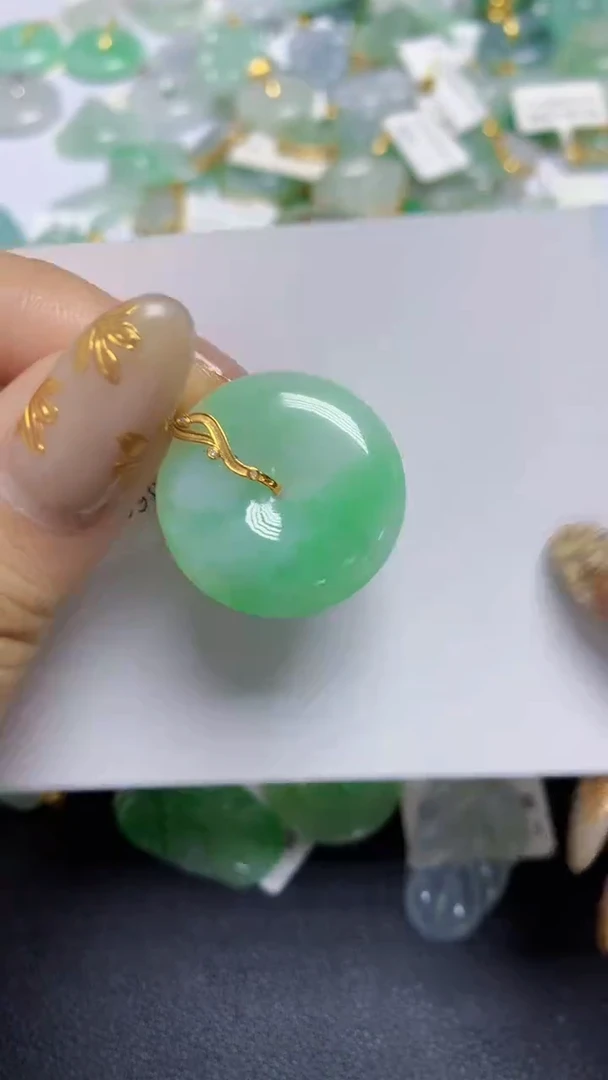 【闪购商品】翡翠颈饰18K金镶嵌320   天然A货翡翠