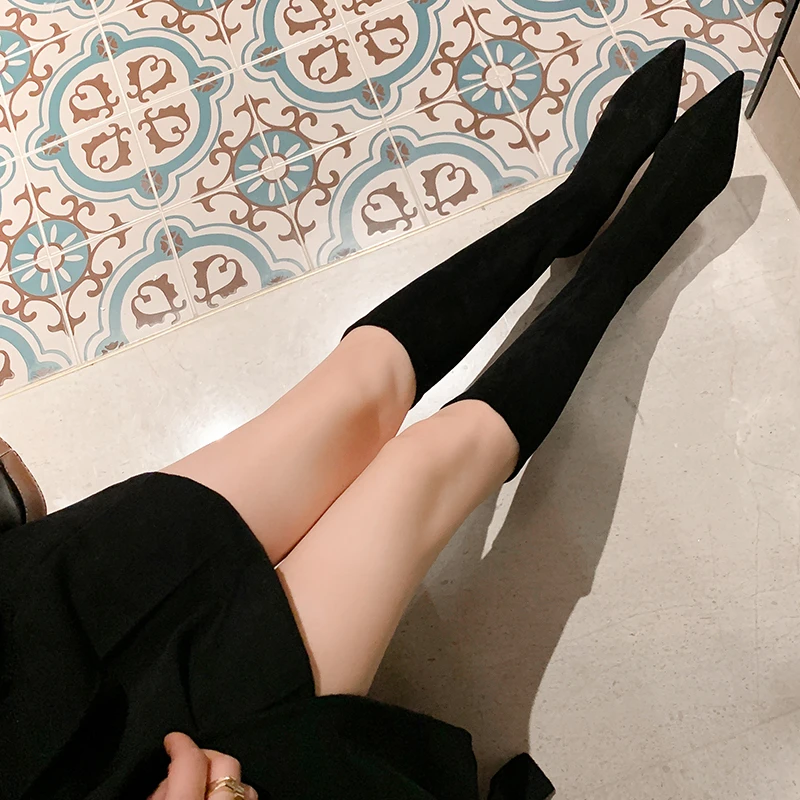 缘曦韩版尖头细跟瘦瘦靴时尚百搭弹力靴网红高跟长筒秋冬显瘦长靴