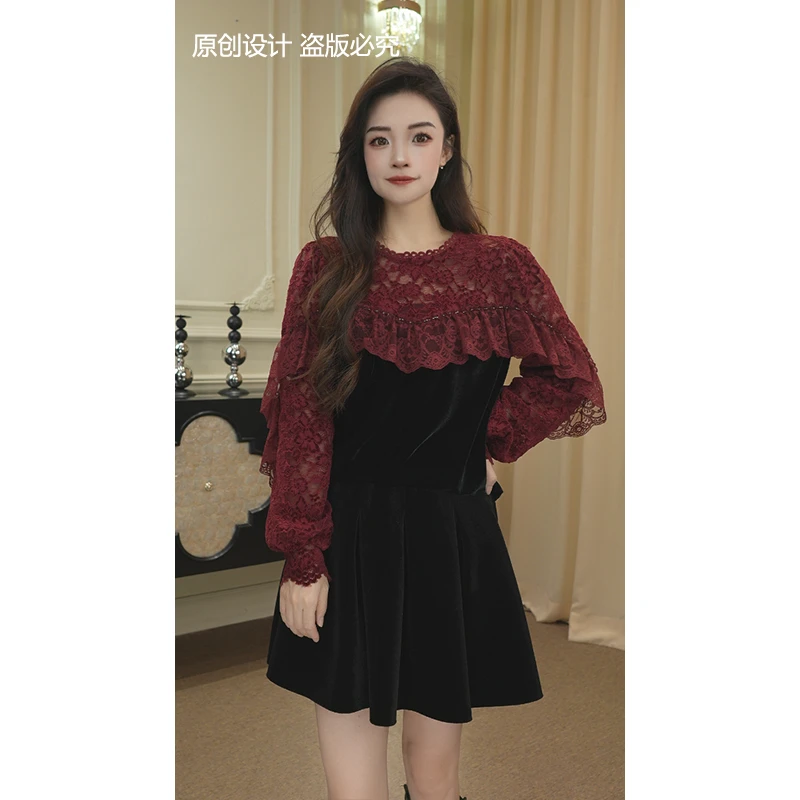 逸焰【宁宁】秋季新款红黑色蕾丝设计感斗篷拼接上衣长袖女装-90553