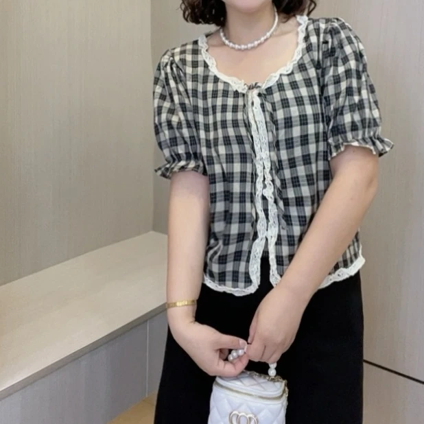复古圆领格子短款衬衫夏季纯欲上衣胖mm显瘦法式泡泡袖小衫5522#