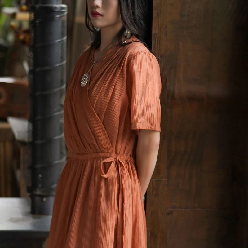 游尘衣物/今连衣裙