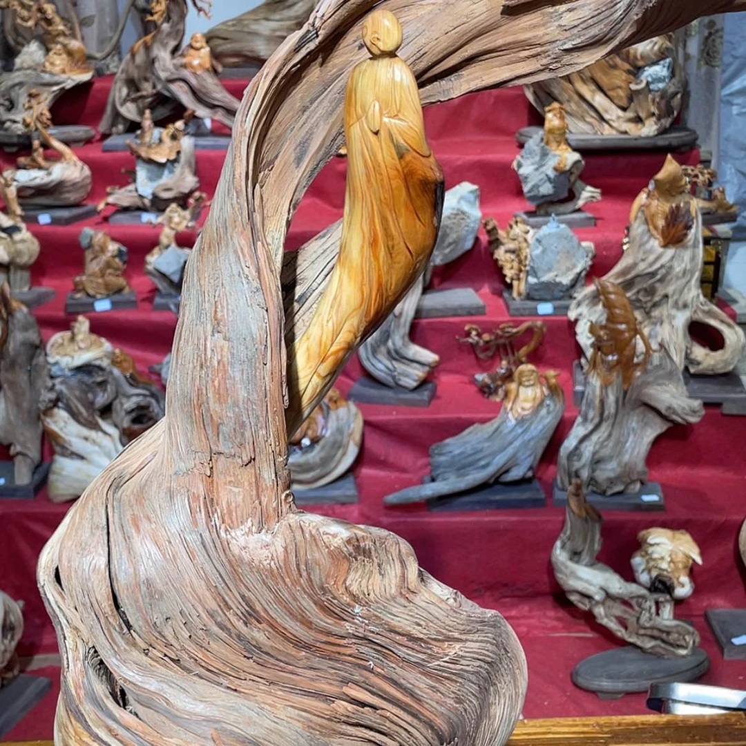 【闪购商品】崖柏迷**踪