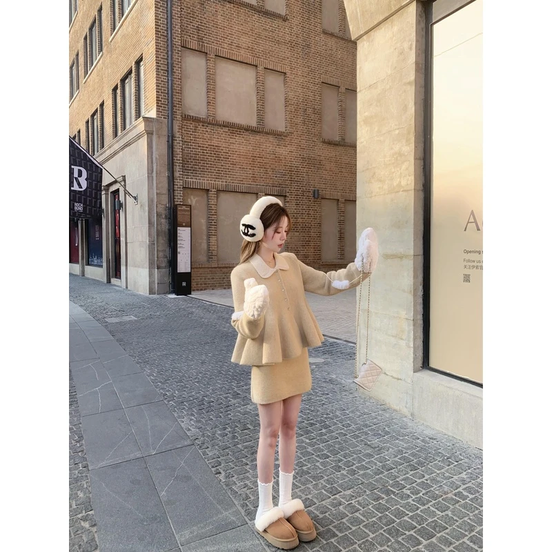萌萌Ja」饼饼来了～奶黄氛围感针织套装女娃娃领毛衣外套收腰半裙