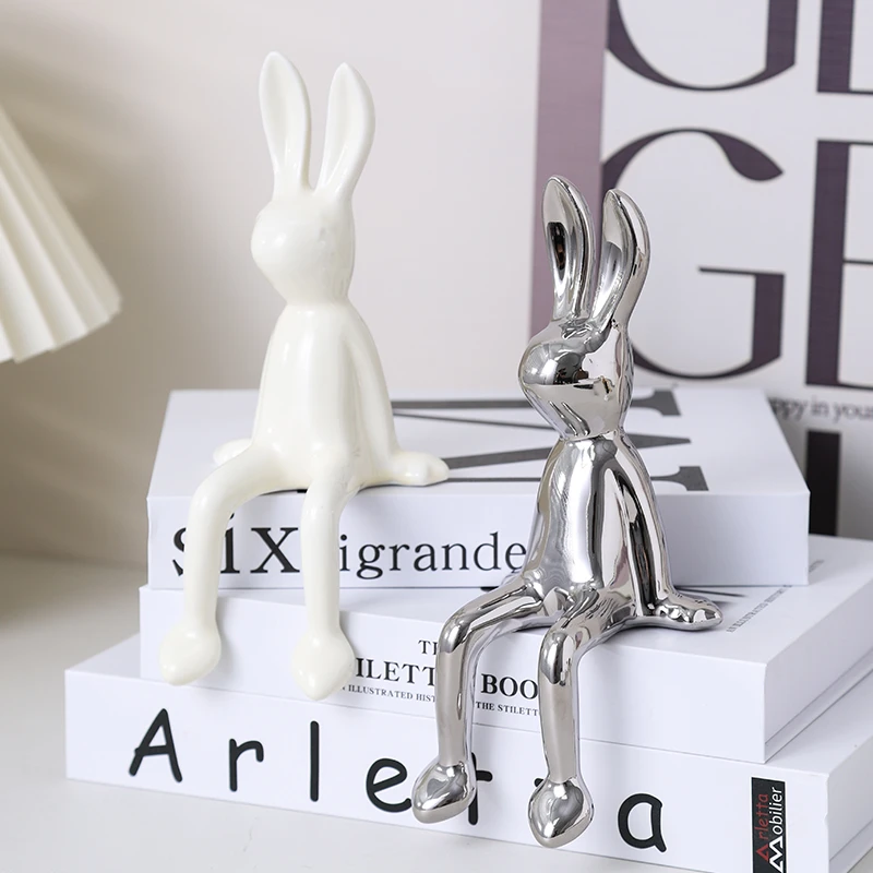 轻奢可爱高档玄关兔子摆件创意客厅酒柜电视柜装饰品陶瓷工艺品