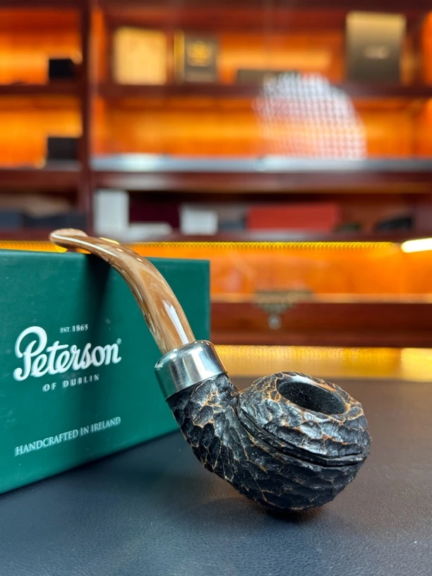 爱尔兰彼得森德里乡土系列999型号石楠木烟斗内径20.8斗深29.5