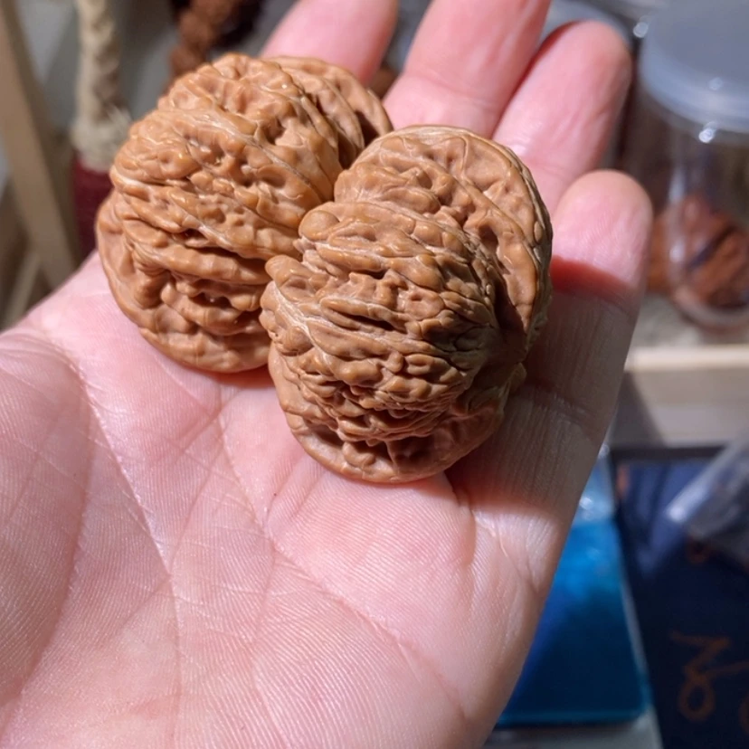 【闪购商品】文玩核桃吊坠١****٥