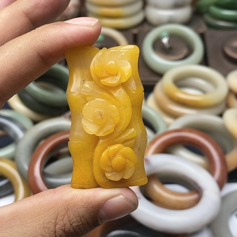 【闪购商品】石英质玉手镯合金2**7