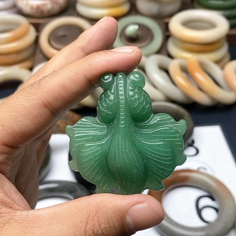 【闪购商品】石英质玉手镯合金